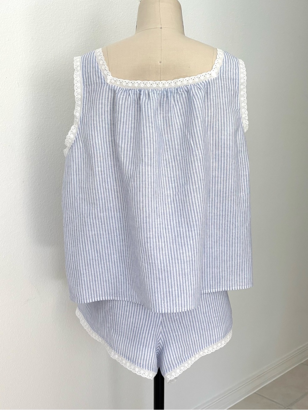 J.Crew Lace-Trim Camisole Pajama Short Set NWT Linen Blend Striped Blue White XL - Picture 3 of 10
